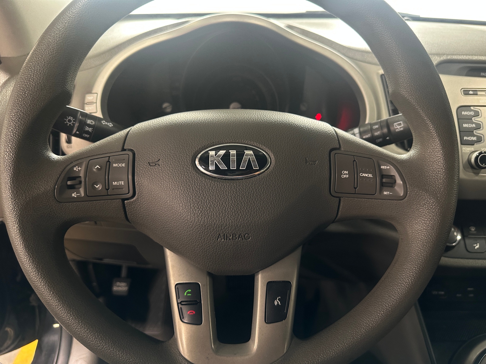 Thumbnail: 2016 Kia Sportage - 5