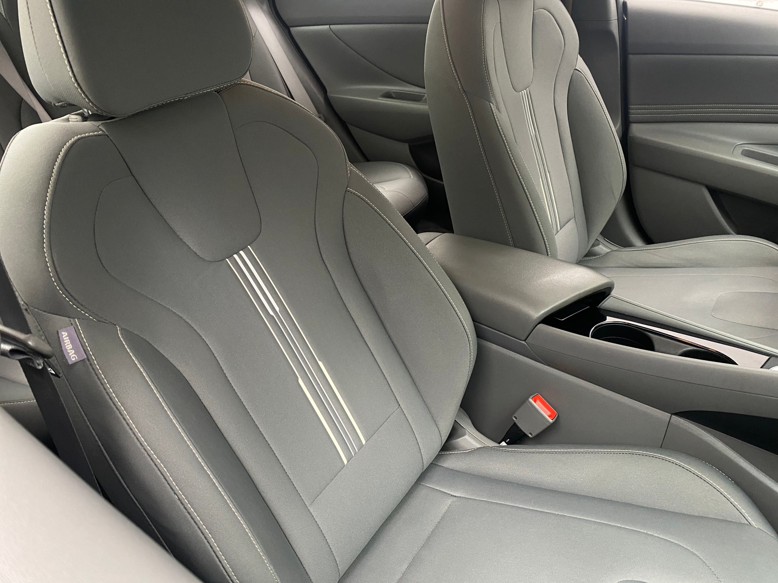 Thumbnail: 2021 Hyundai Elantra - 2