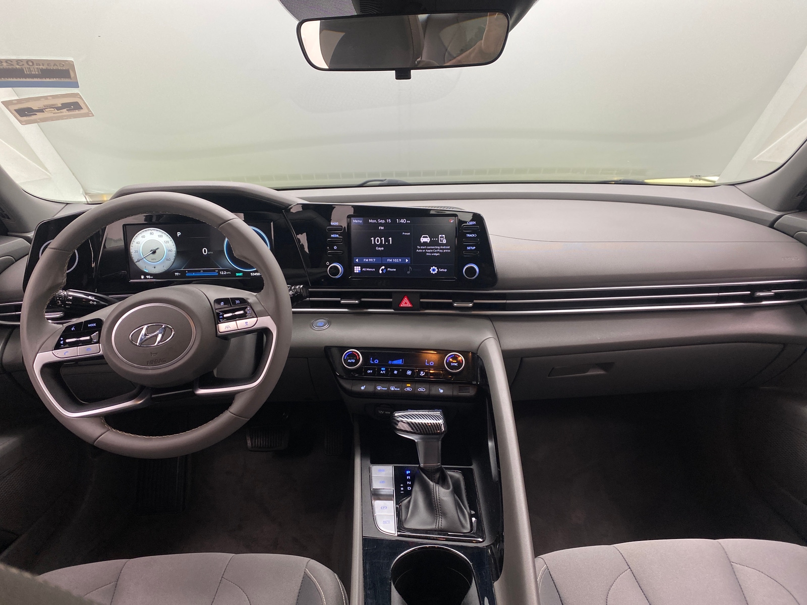 Thumbnail: 2021 Hyundai Elantra - 3