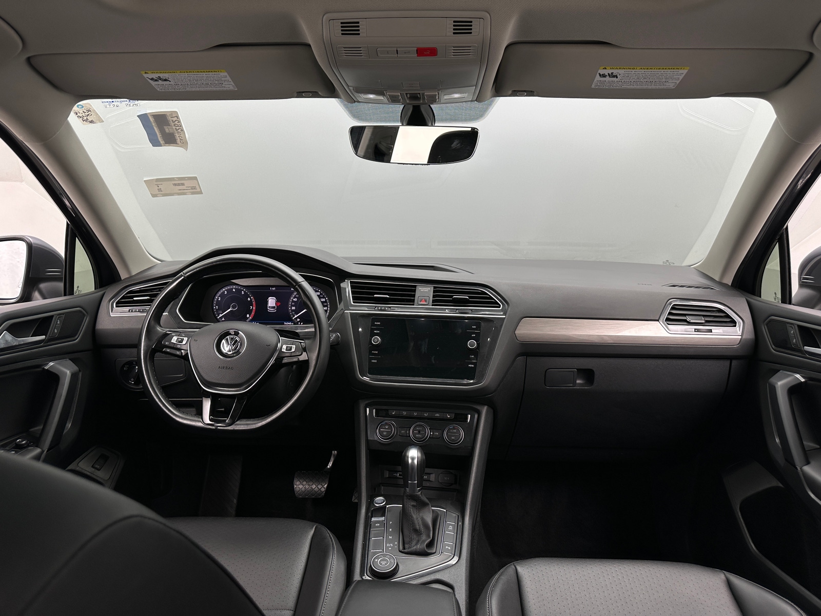 Thumbnail: 2019 Volkswagen Tiguan - 2