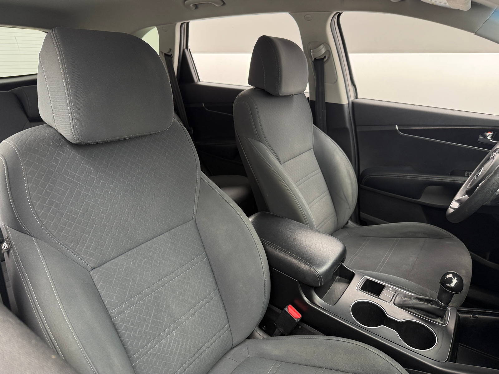Thumbnail: 2017 Kia Sorento - 2