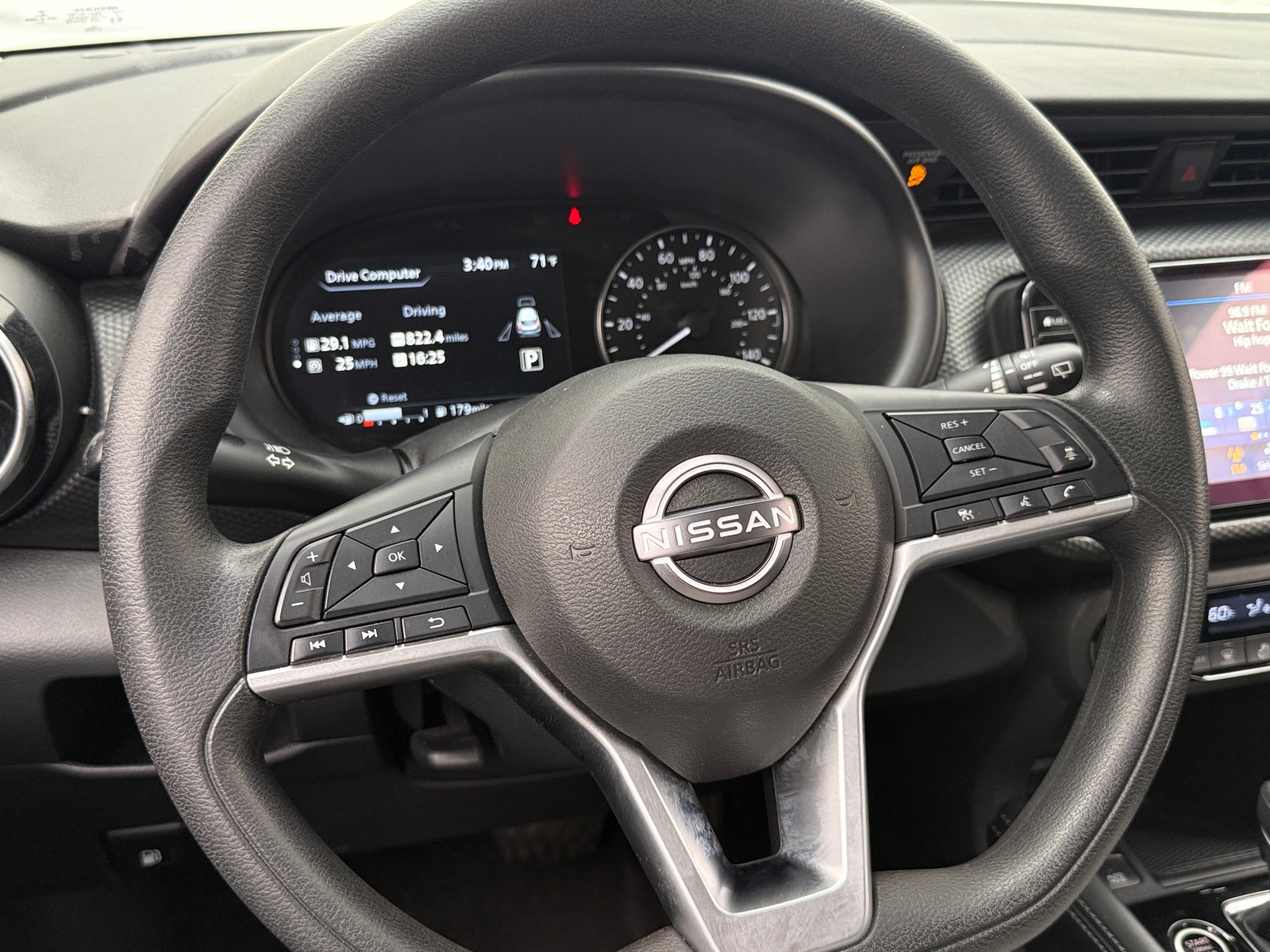 Thumbnail: 2022 Nissan Kicks - 5