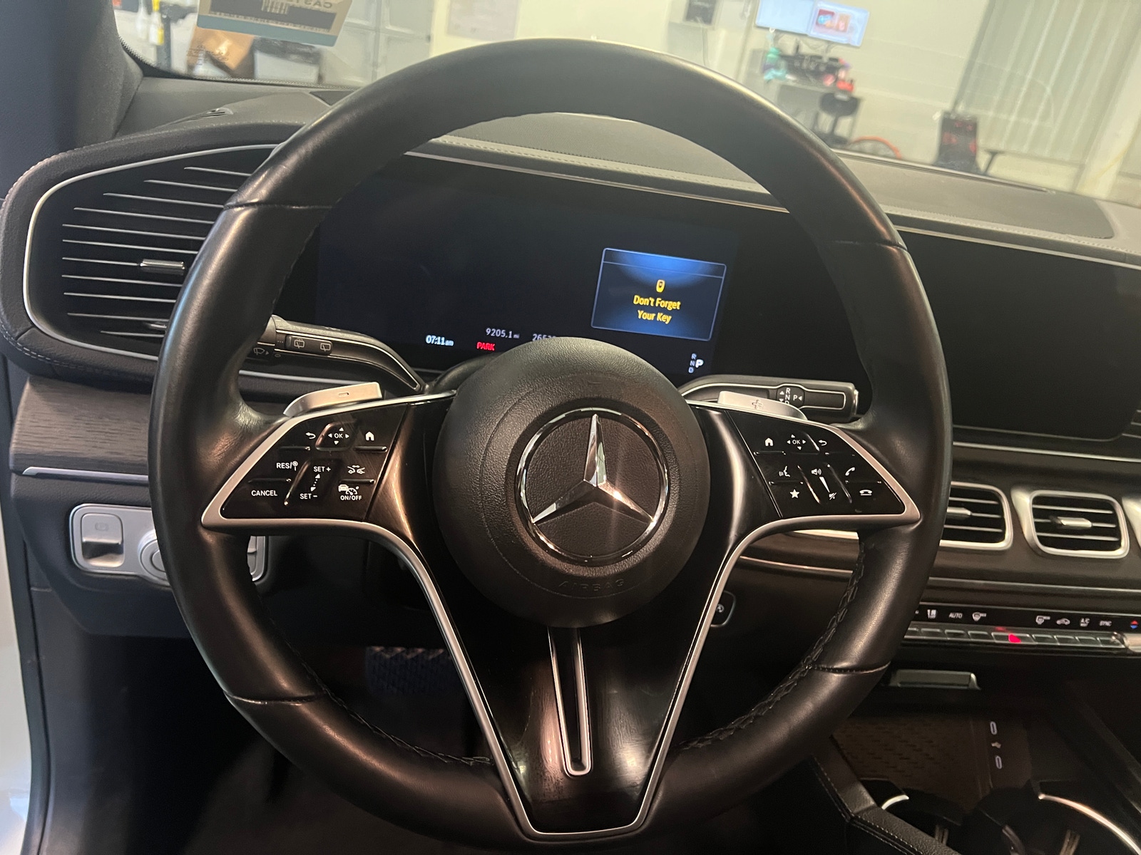 Thumbnail: 2024 Mercedes-Benz GLS - 4