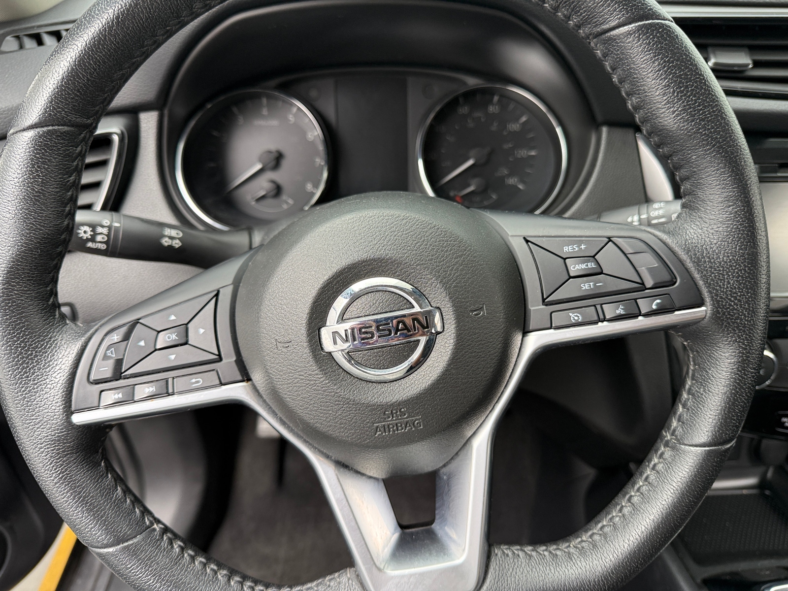 Thumbnail: 2020 Nissan Rogue - 5