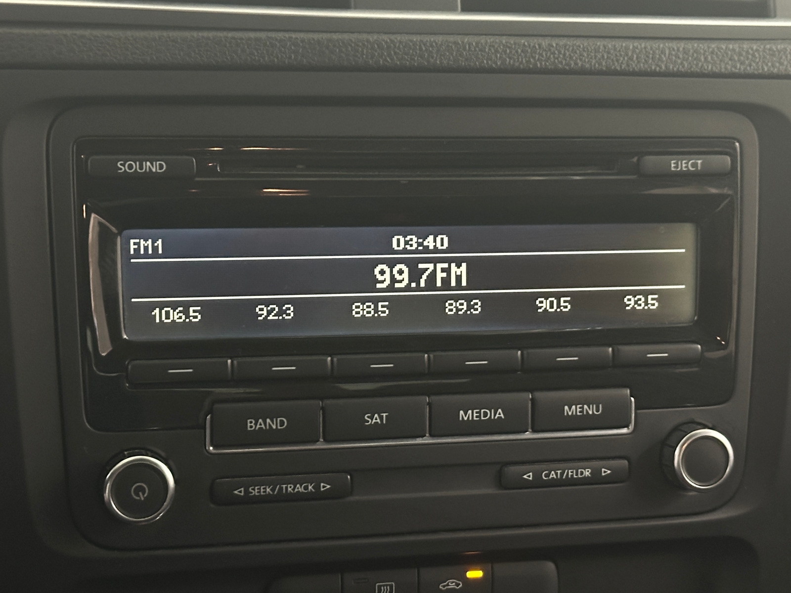 Thumbnail: 2014 Volkswagen Jetta - 3