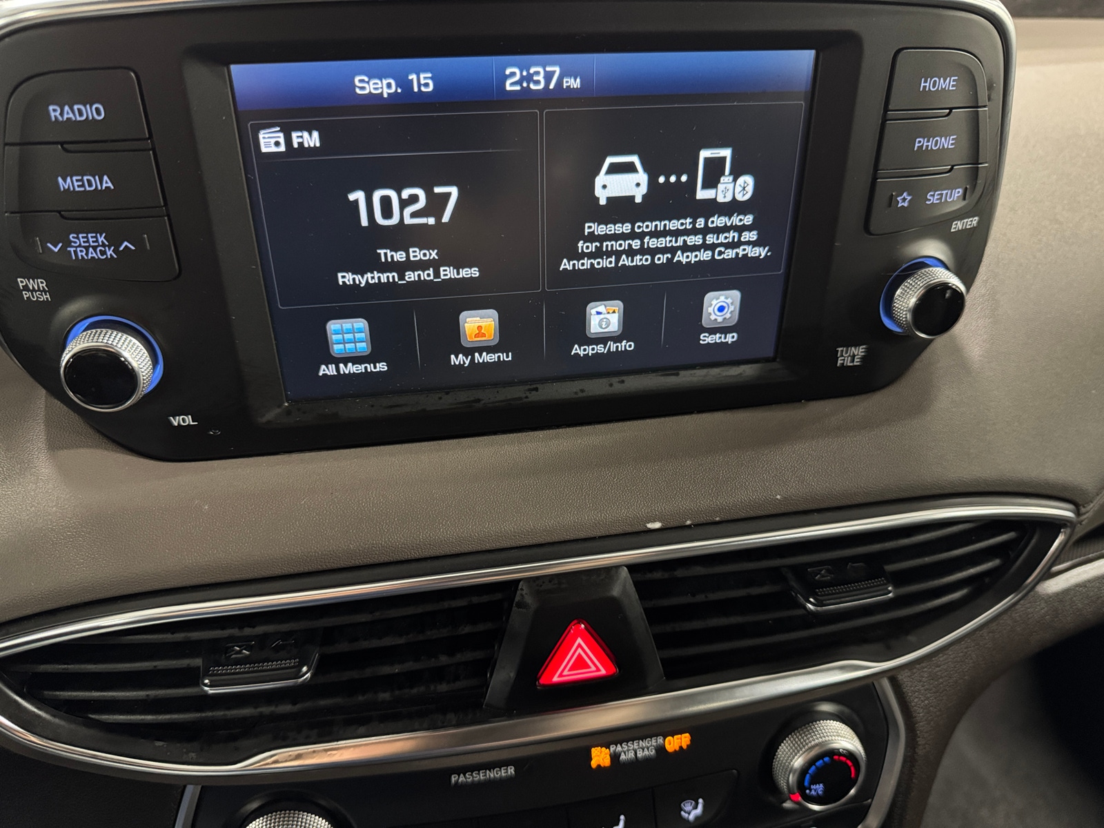 Thumbnail: 2020 Hyundai Santa Fe - 4
