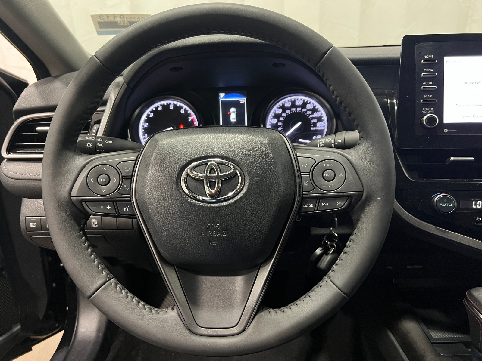 Thumbnail: 2021 Toyota Camry - 4