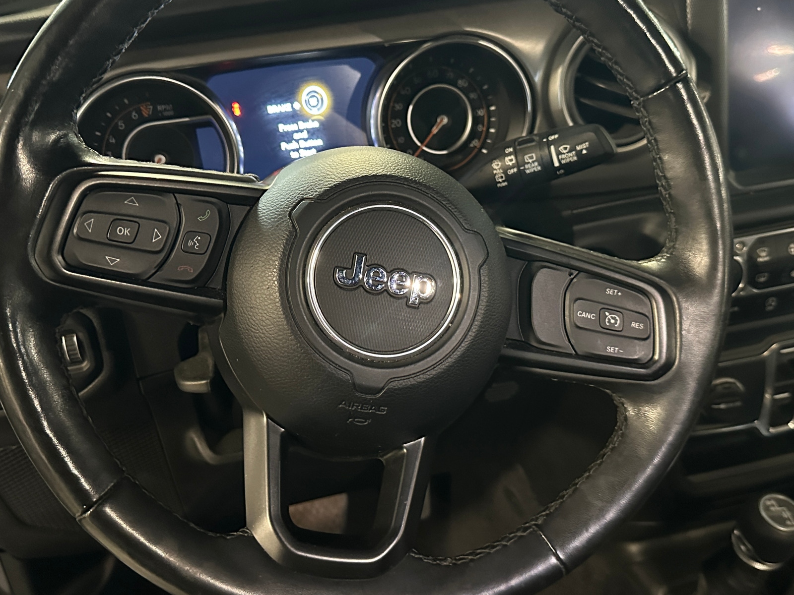 Thumbnail: 2021 Jeep Wrangler - 5