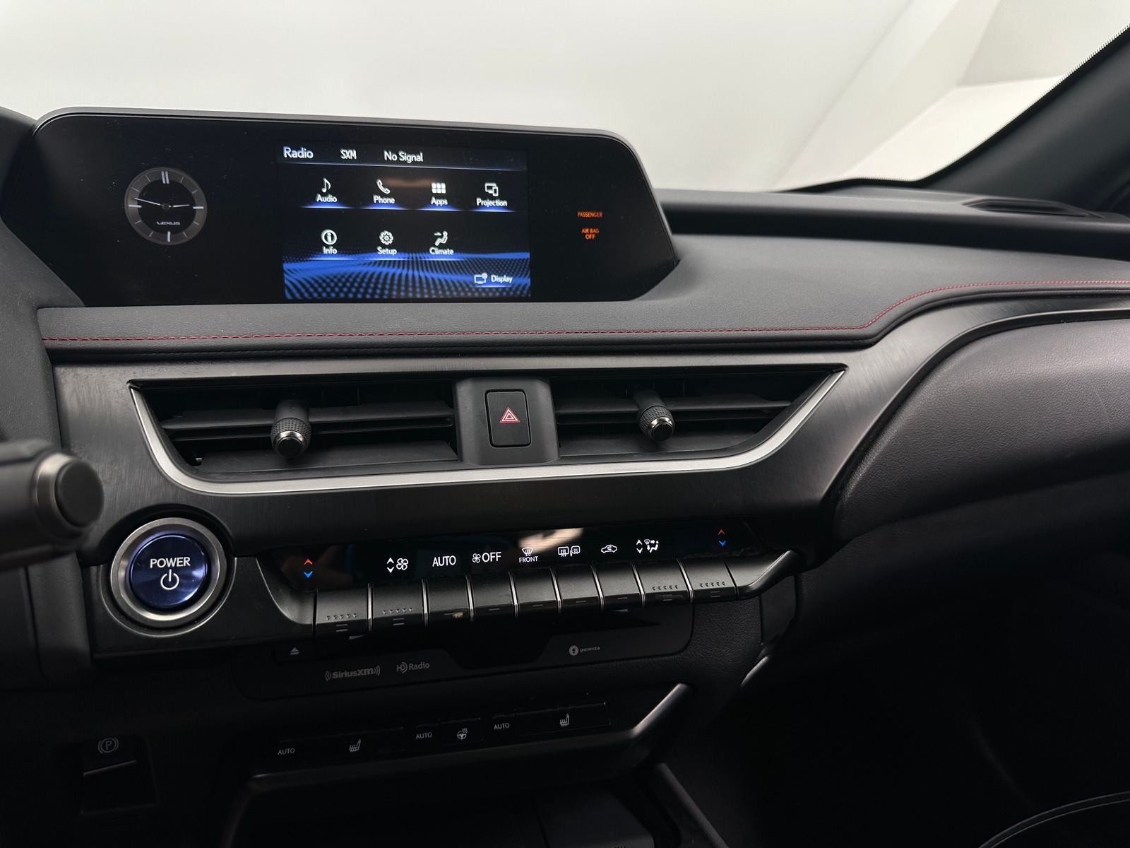 Thumbnail: 2021 Lexus UX - 4