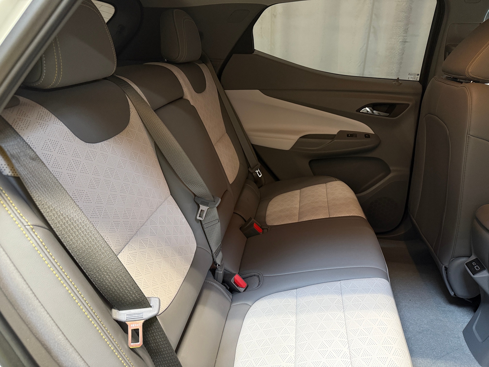 Thumbnail: 2023 Chevrolet Bolt EUV - 5