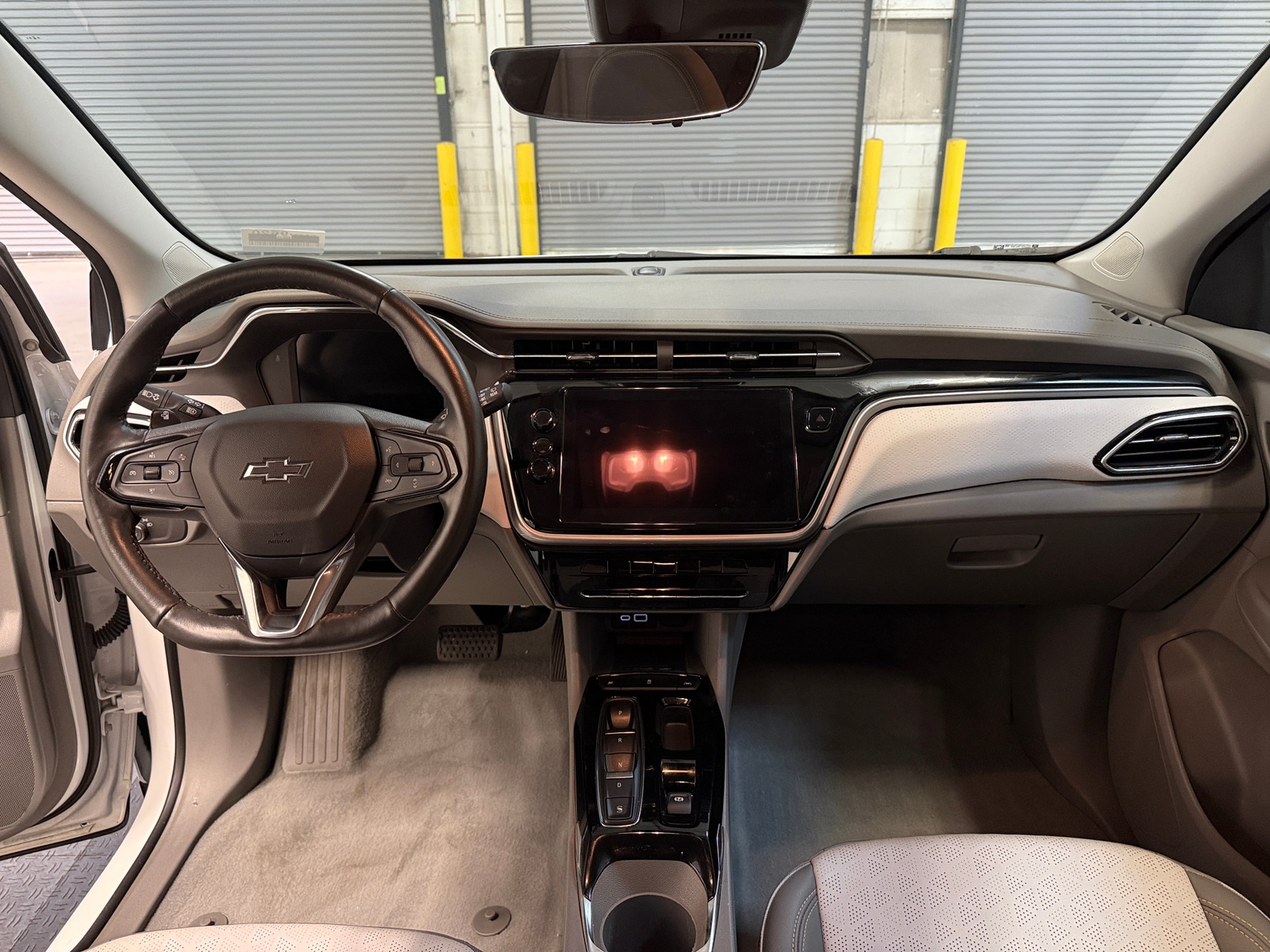Thumbnail: 2023 Chevrolet Bolt EUV - 2