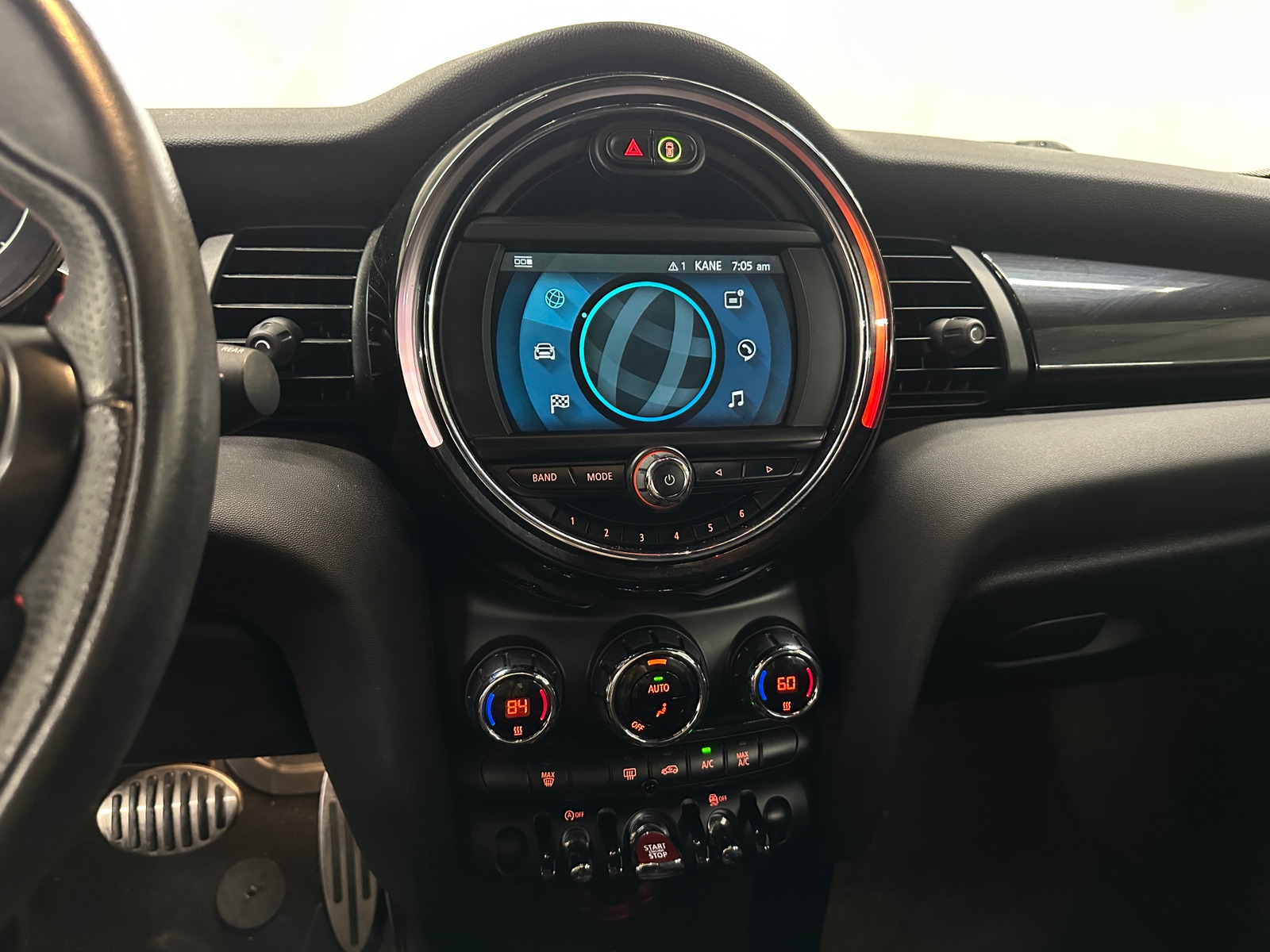 Thumbnail: 2021 MINI Cooper Hardtop - 4