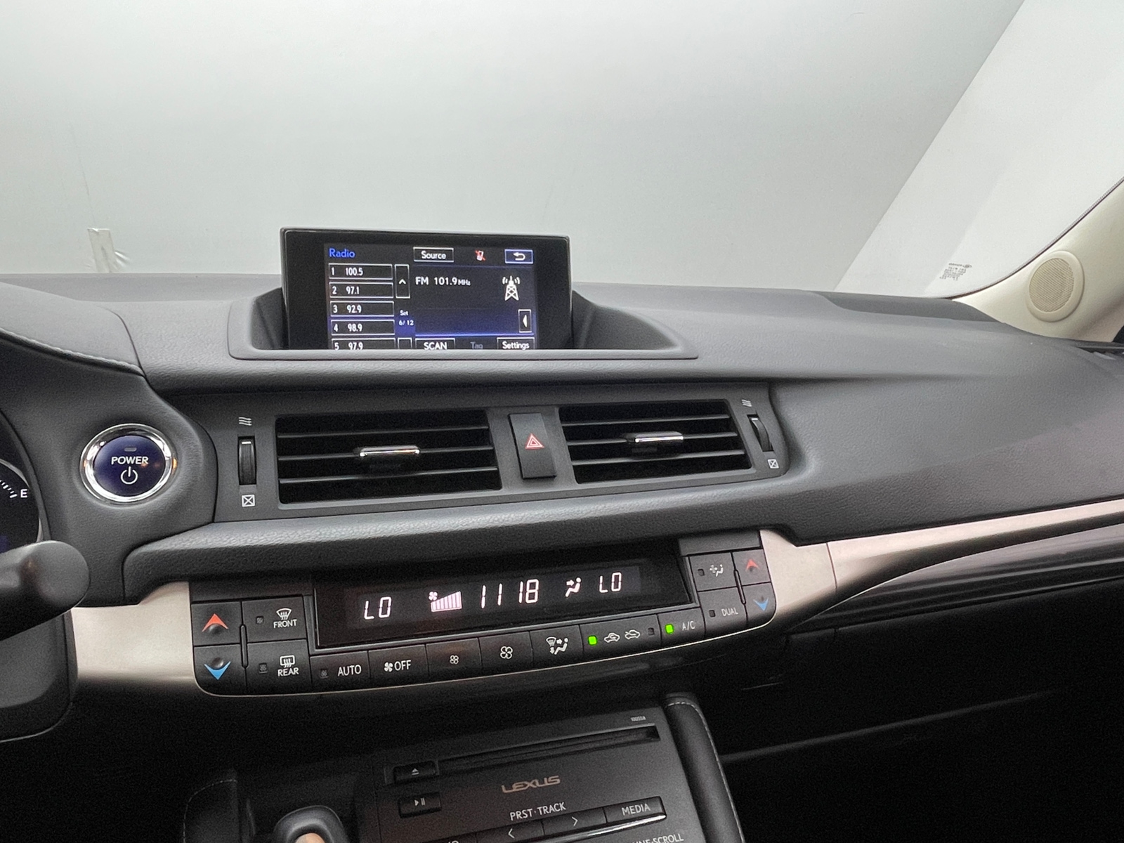 Thumbnail: 2015 Lexus CT - 3