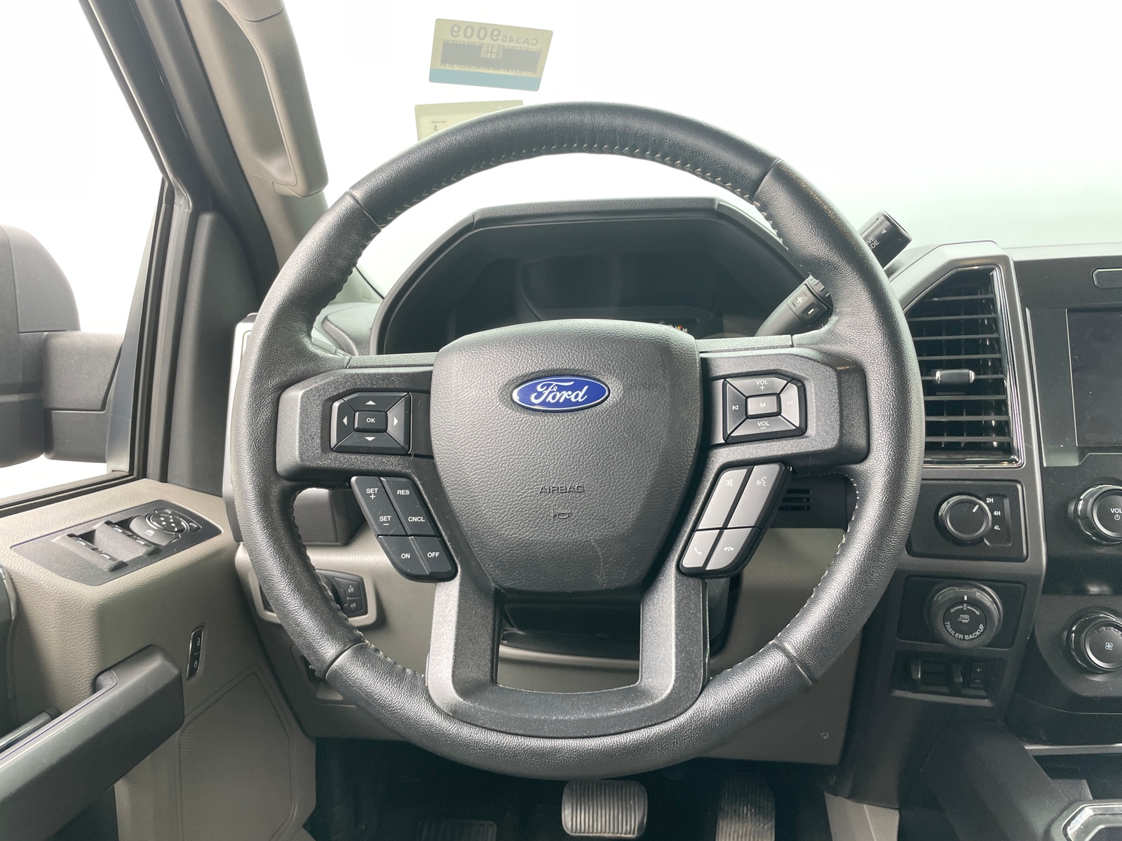 Thumbnail: 2020 Ford Econoline - 5