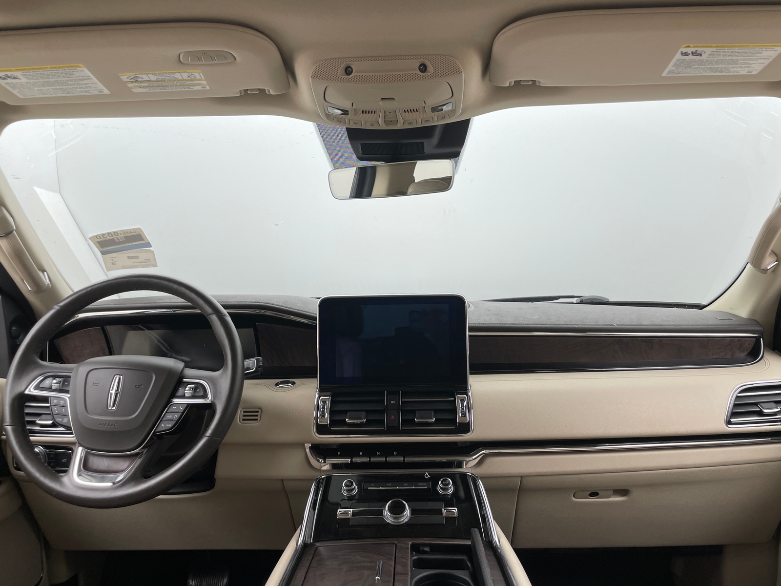 Thumbnail: 2019 Lincoln Navigator L - 2