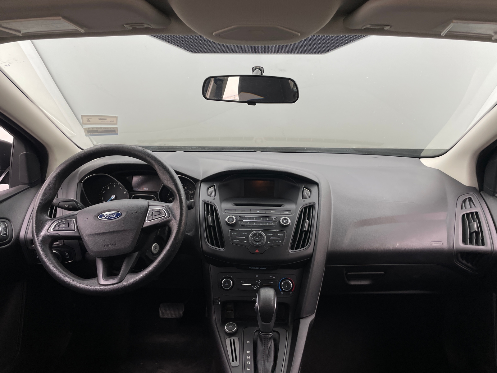 Thumbnail: 2015 Ford Focus - 3