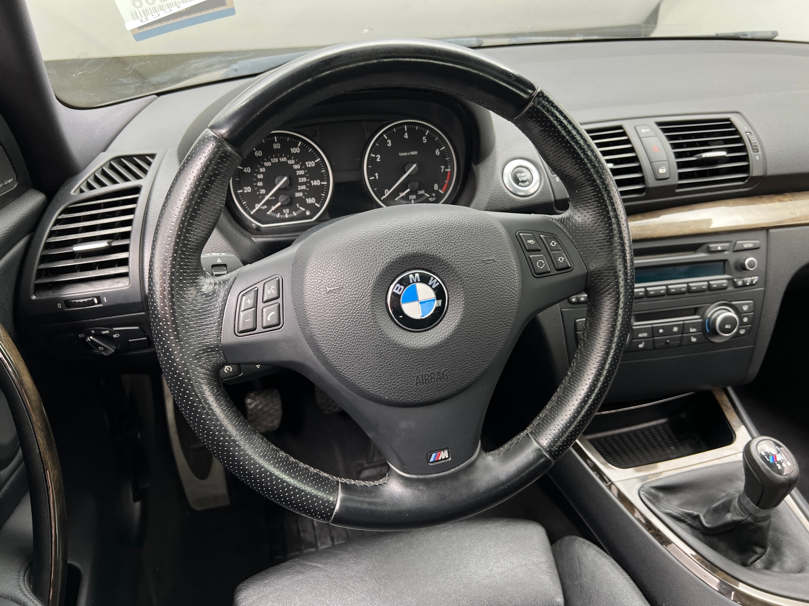 Thumbnail: 2012 BMW 1 Series - 3