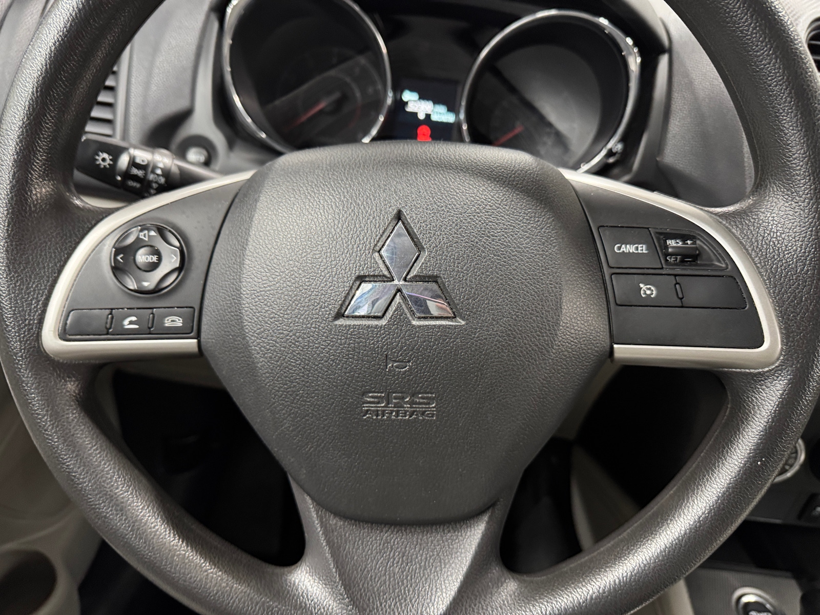 Thumbnail: 2018 Mitsubishi Outlander Sport - 5