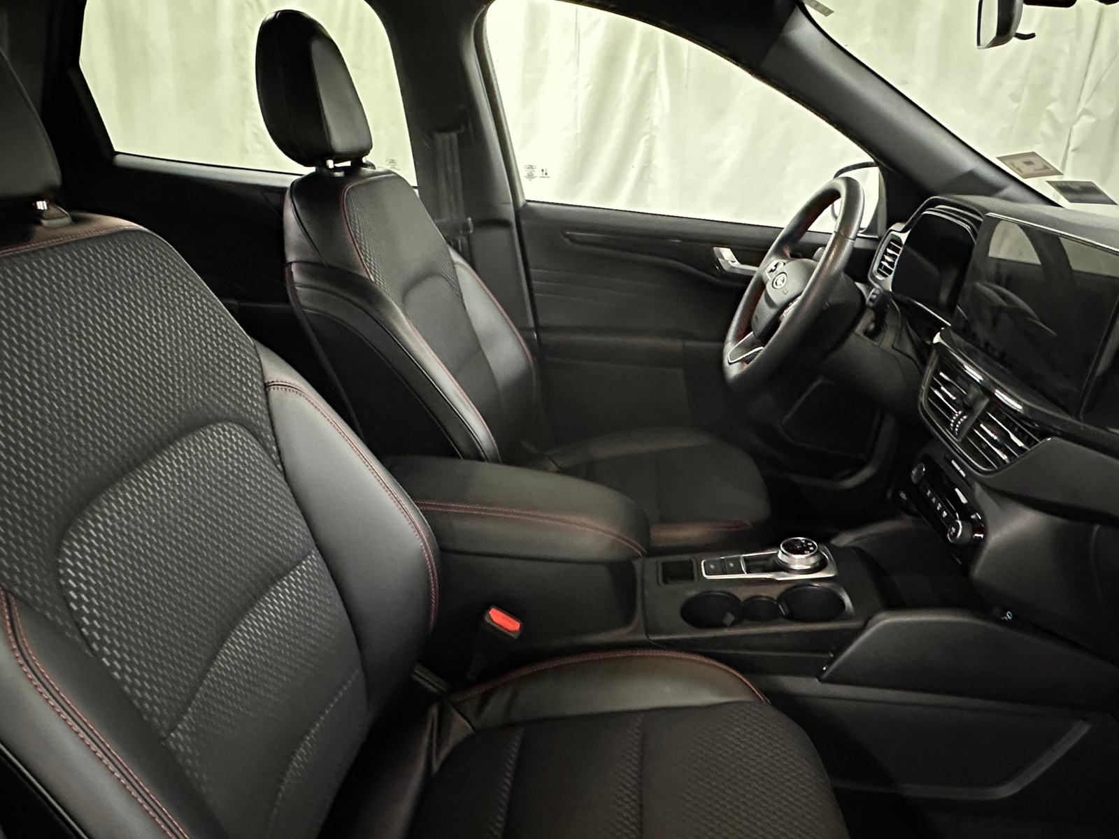 Thumbnail: 2023 Ford Escape - 2