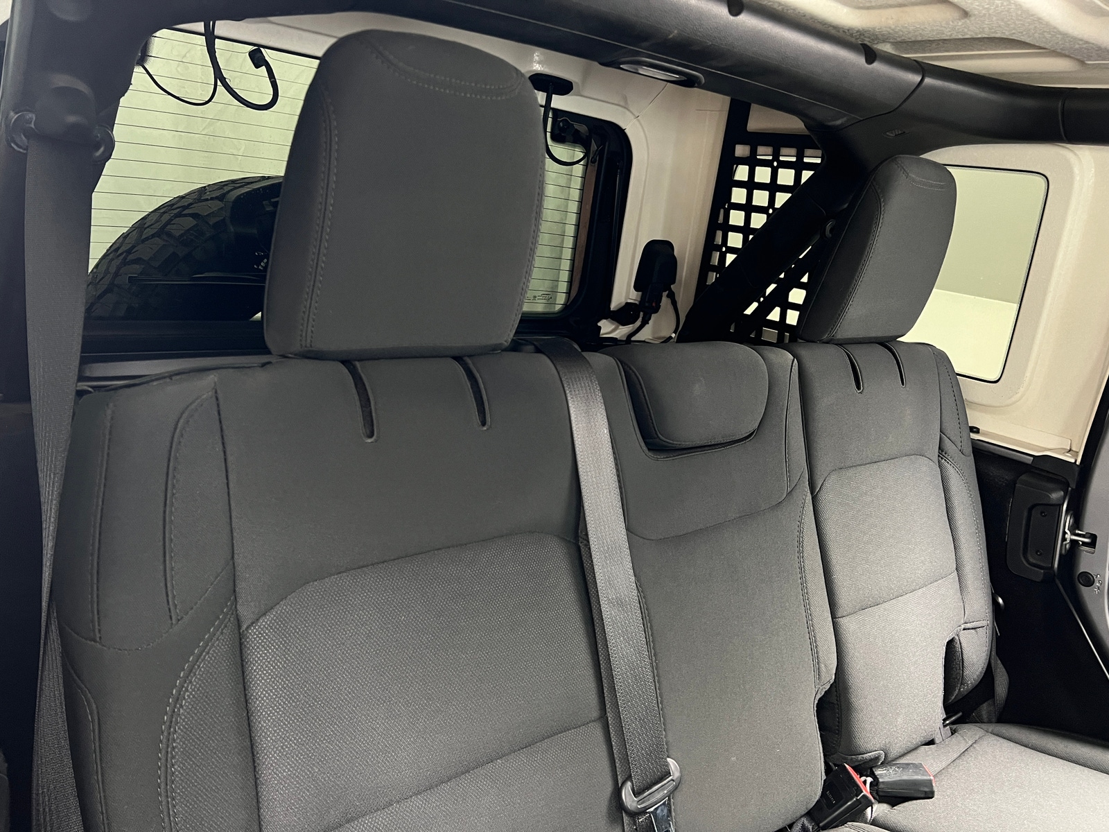 Thumbnail: 2020 Jeep Wrangler - 6