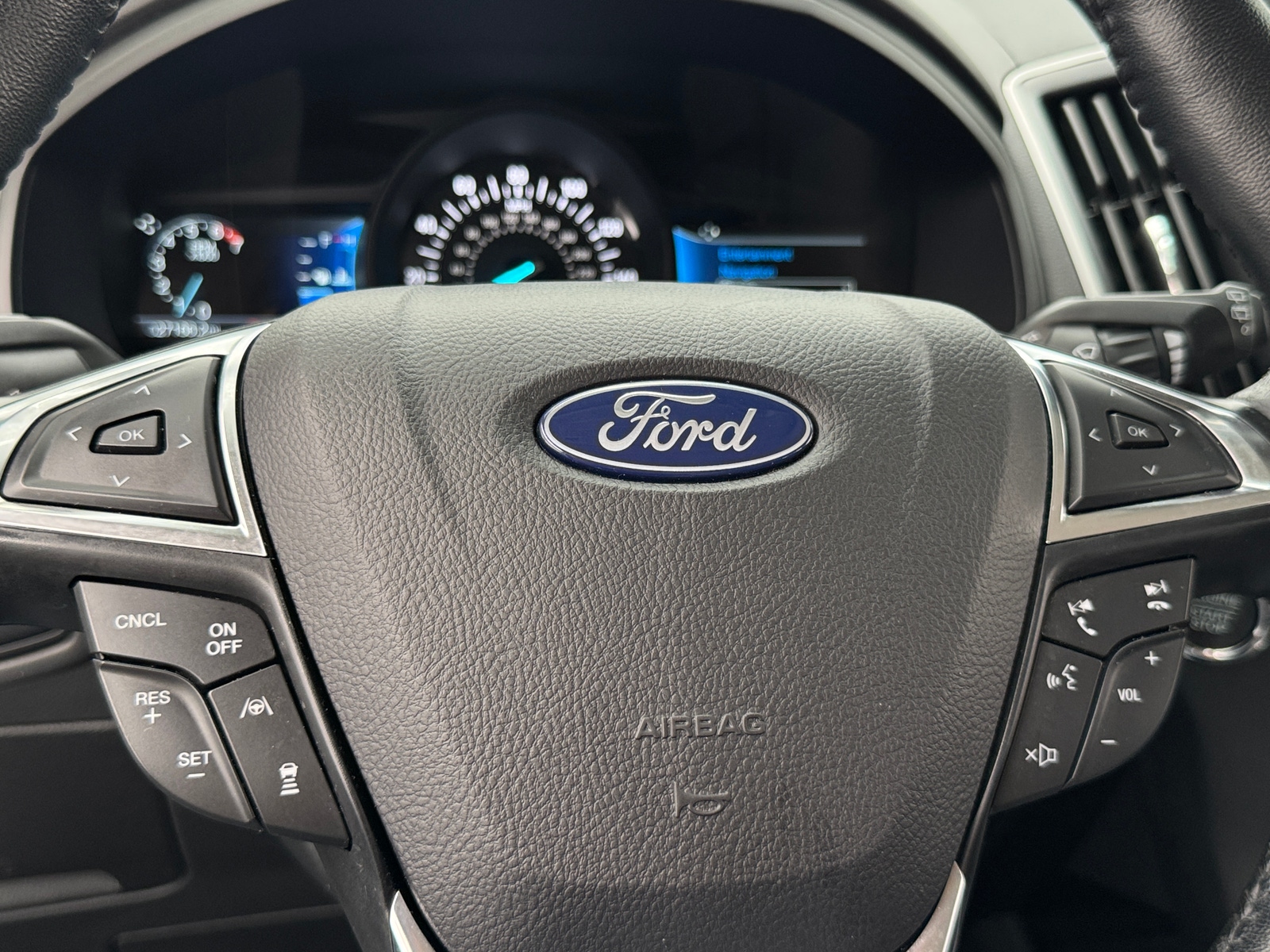 Thumbnail: 2024 Ford Edge - 4