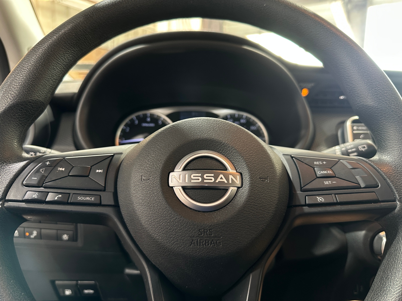 Thumbnail: 2023 Nissan Kicks - 5