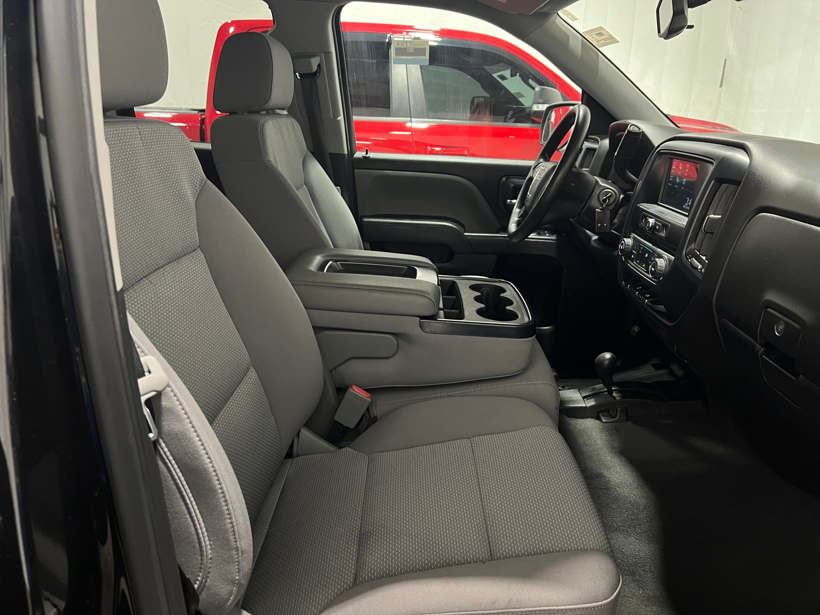 Thumbnail: 2019 GMC Sierra 1500 - 2