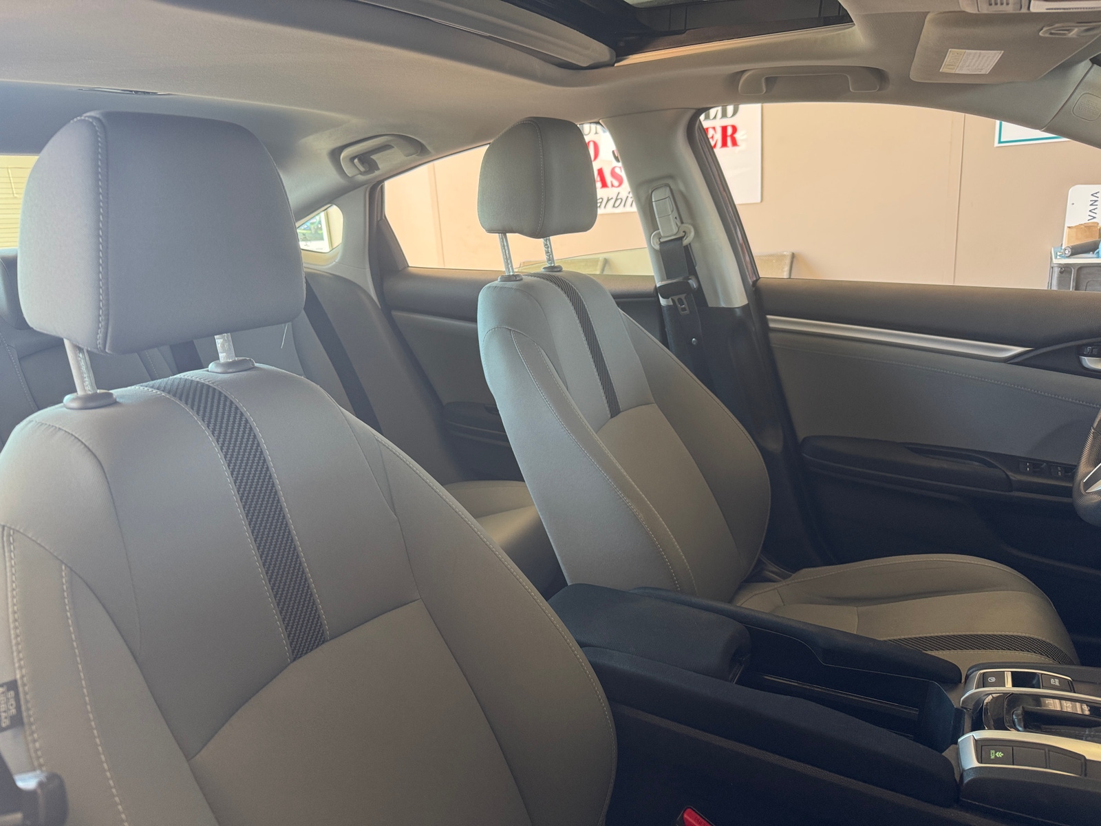Thumbnail: 2016 Honda Civic - 2