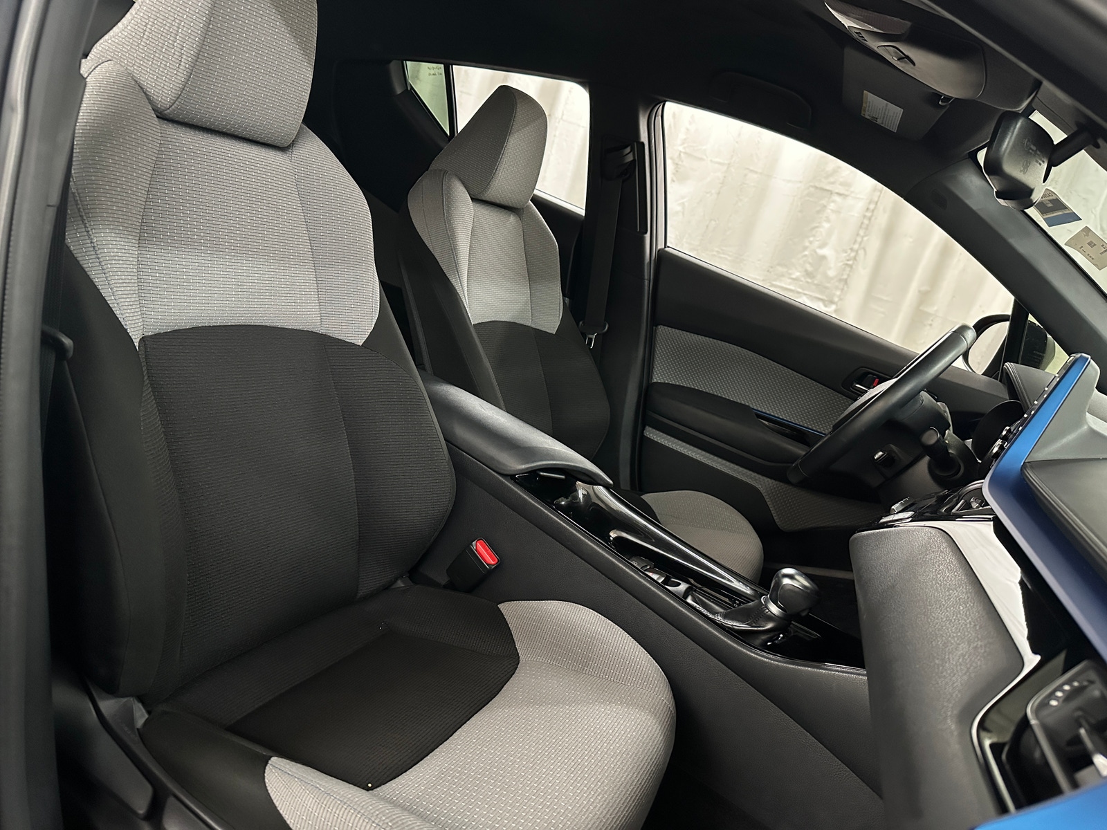 Thumbnail: 2019 Toyota C-HR - 2