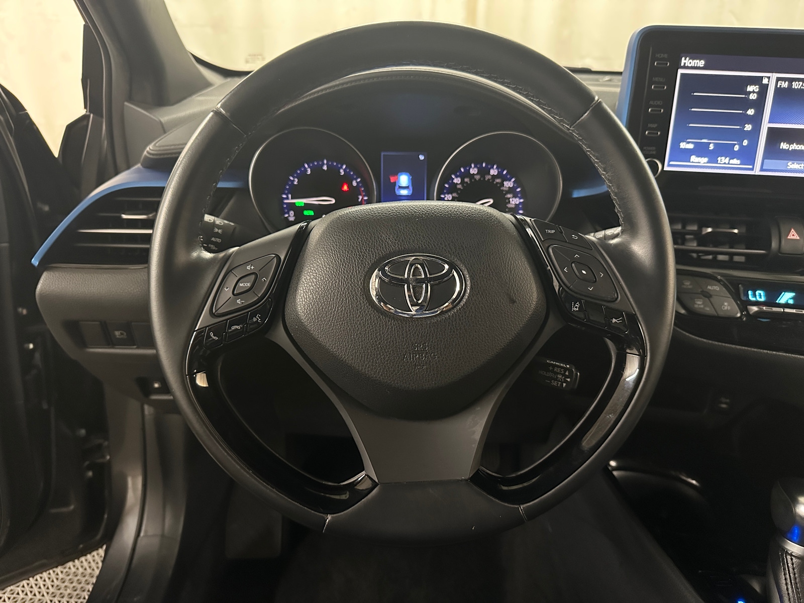 Thumbnail: 2019 Toyota C-HR - 5