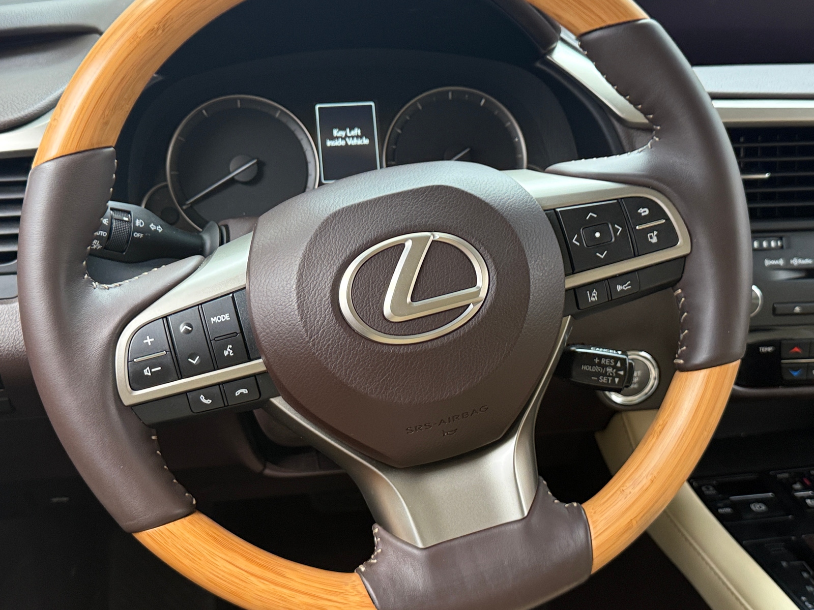 Thumbnail: 2017 Lexus RX - 4