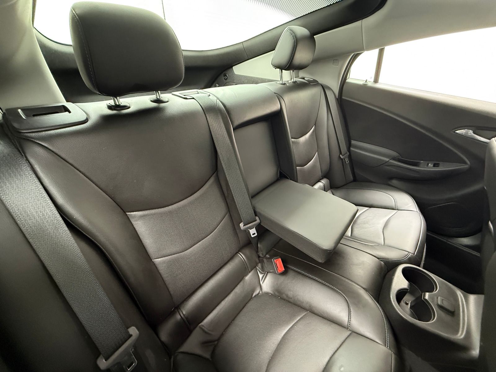 Thumbnail: 2018 Chevrolet Volt - 5