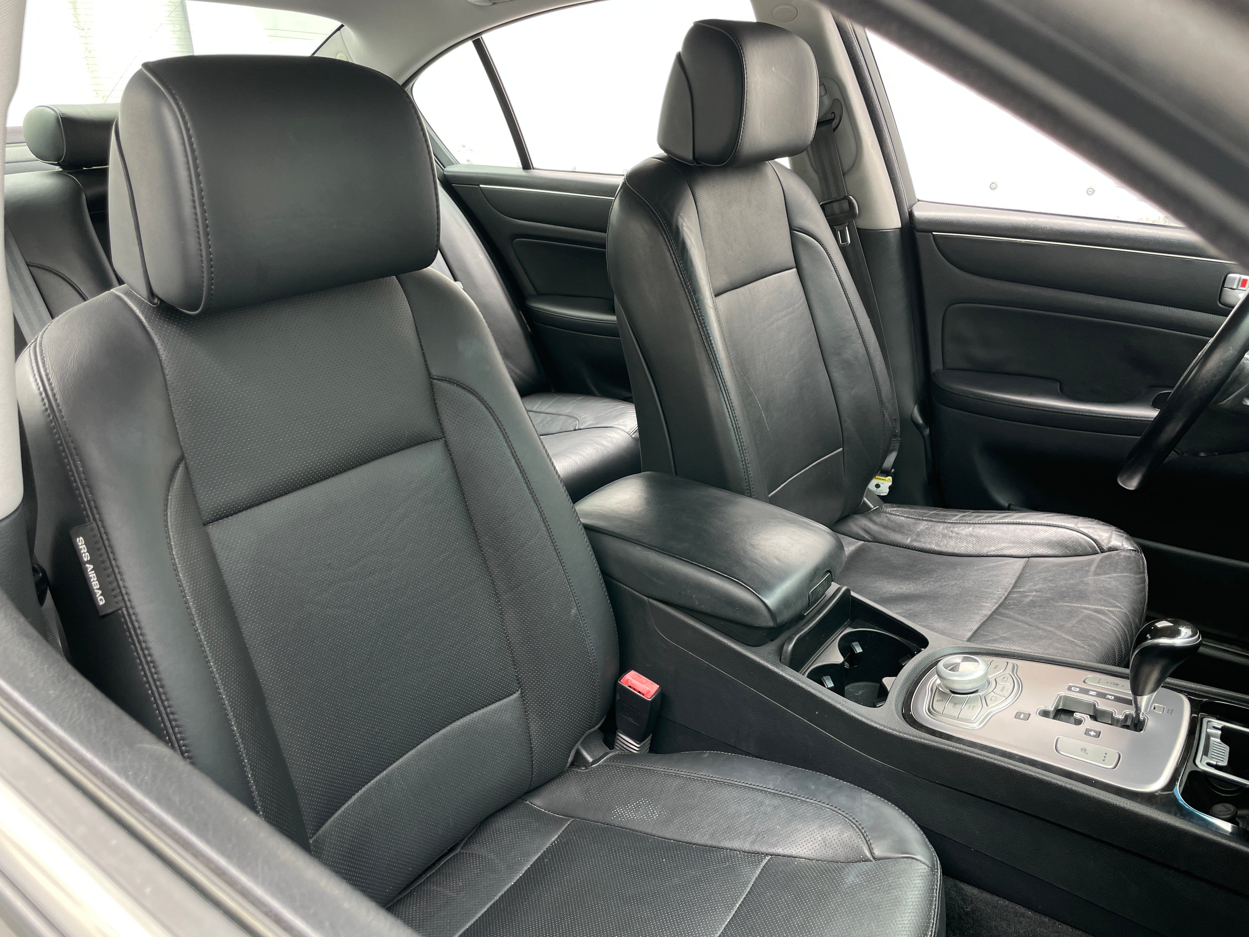 2013 Hyundai Genesis