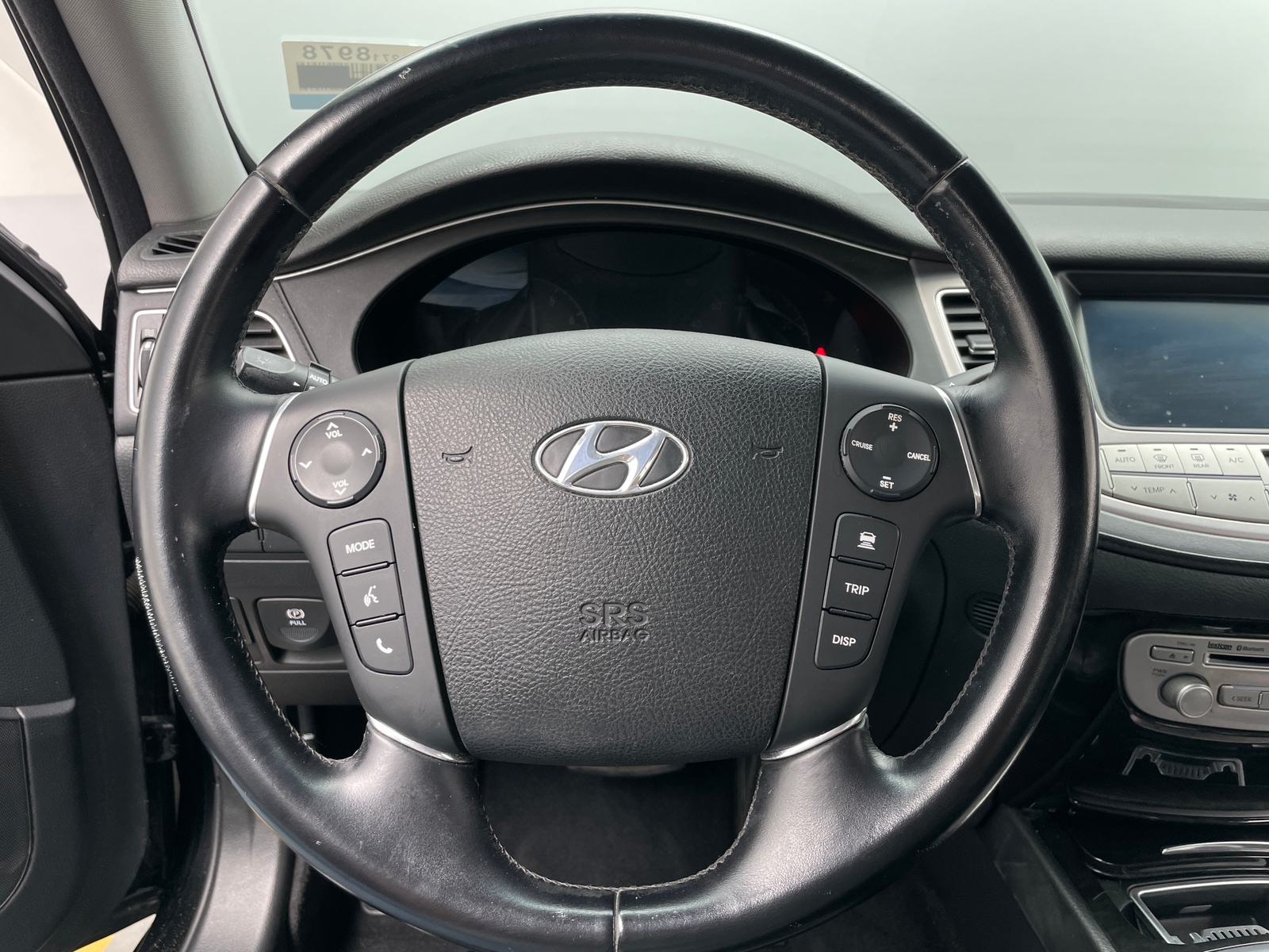 Thumbnail: 2013 Hyundai Genesis - 4