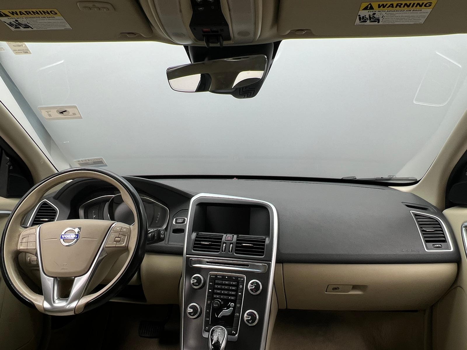 Thumbnail: 2016 Volvo XC60 - 2
