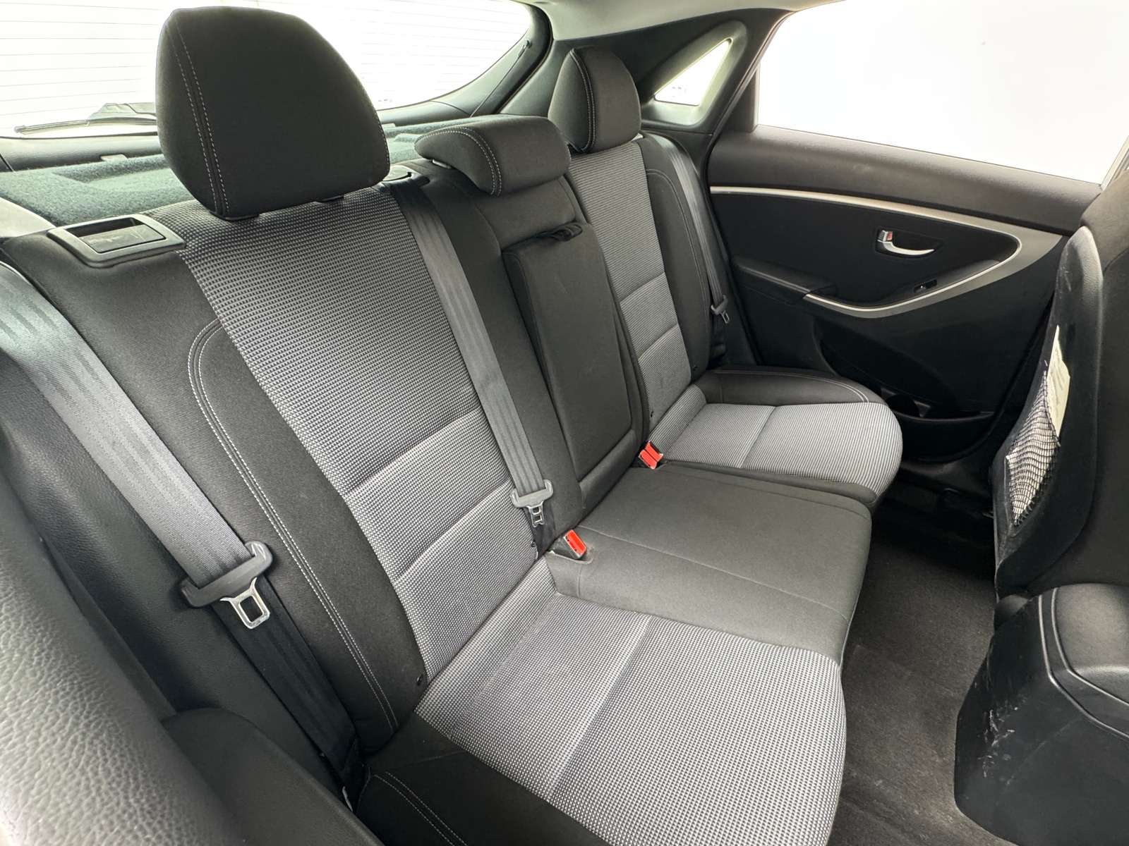 Thumbnail: 2016 Hyundai Elantra - 6