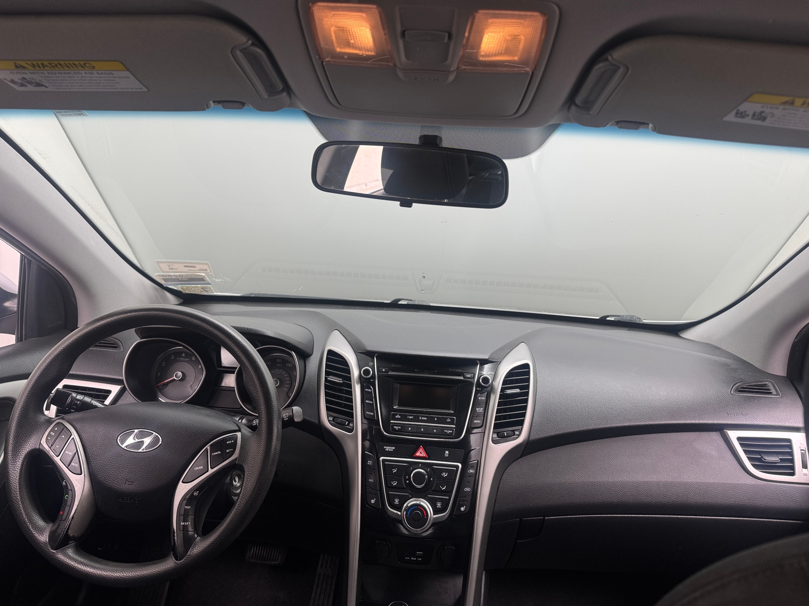 Thumbnail: 2016 Hyundai Elantra - 3
