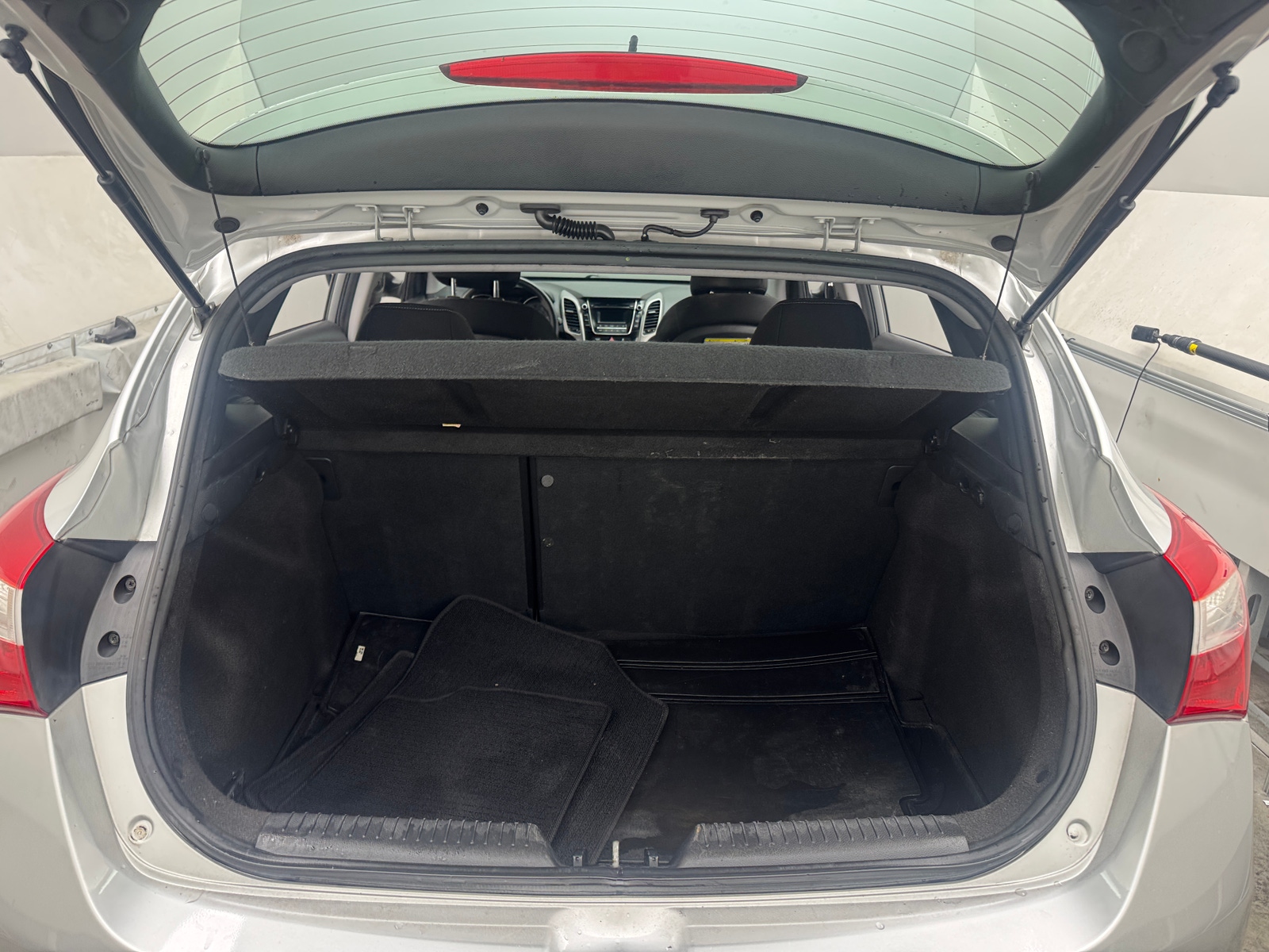 Thumbnail: 2016 Hyundai Elantra - 7