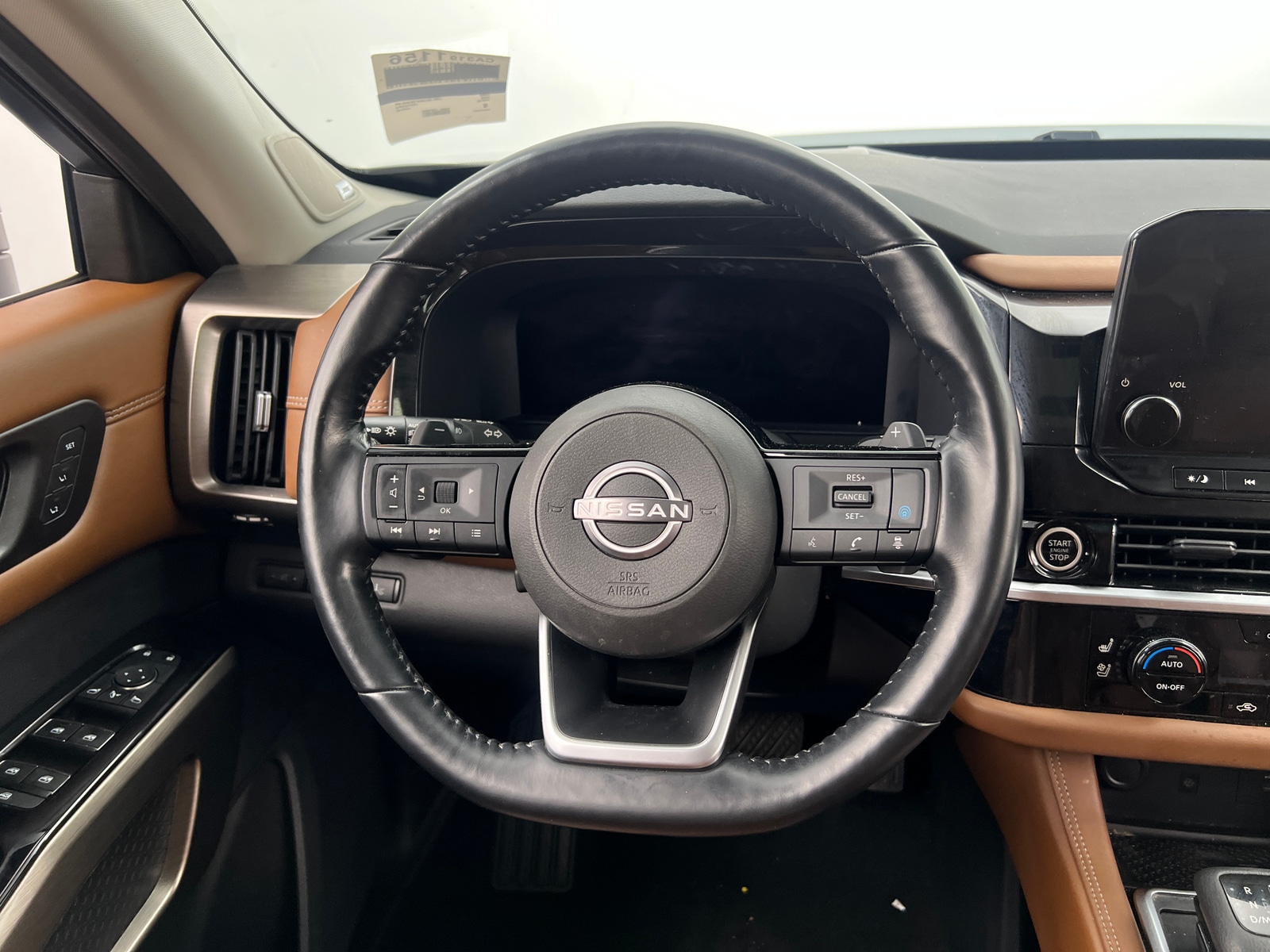 Thumbnail: 2022 Nissan Pathfinder - 4