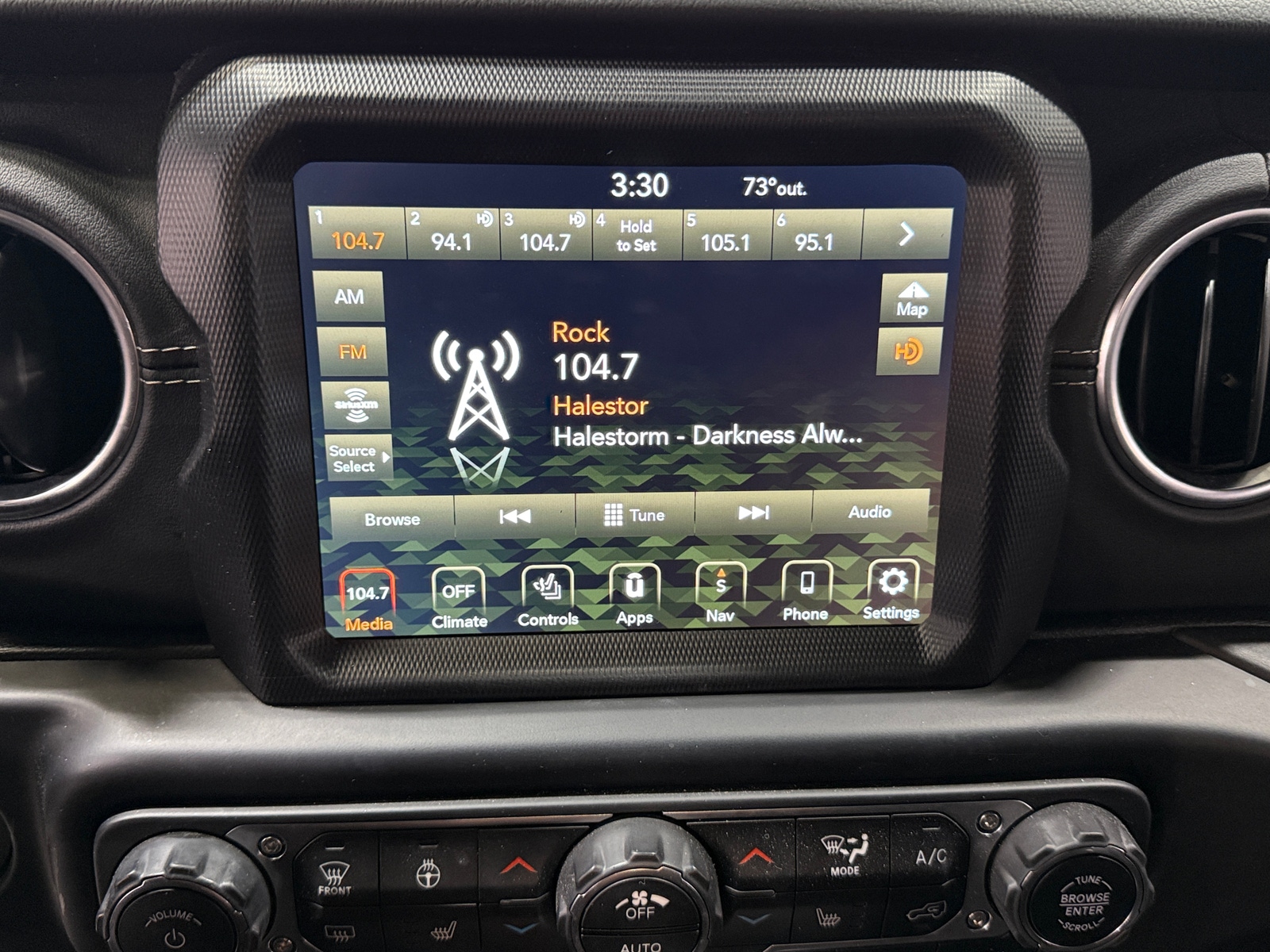 Thumbnail: 2020 Jeep Wrangler - 3