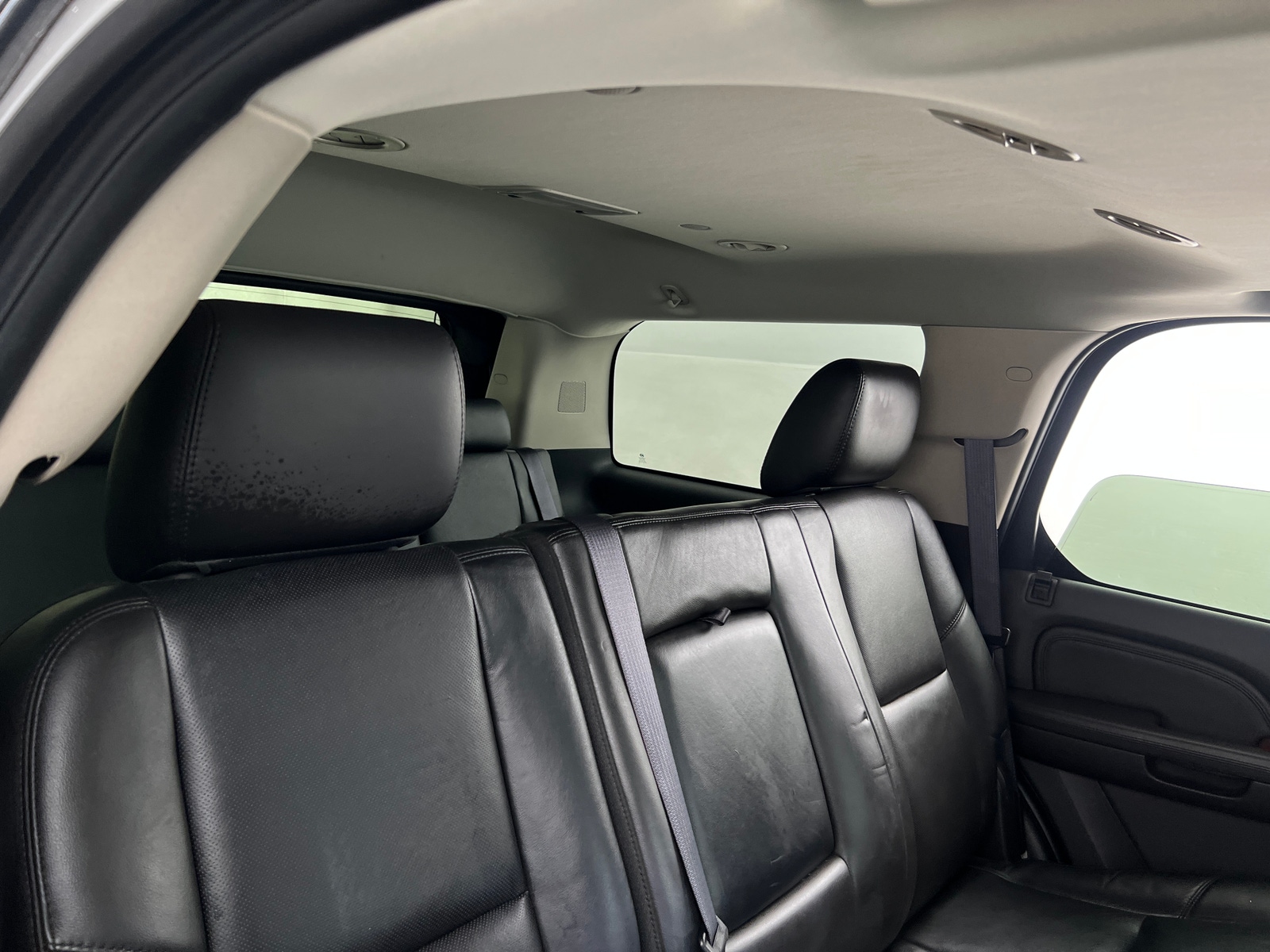Thumbnail: 2011 Cadillac Escalade - 5