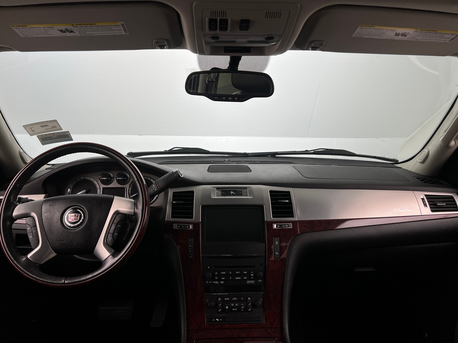 Thumbnail: 2011 Cadillac Escalade - 2