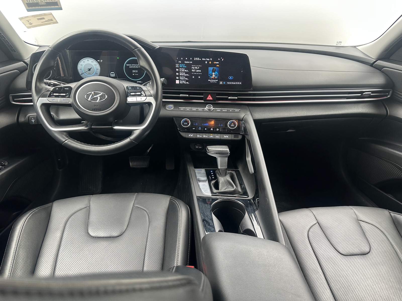 Thumbnail: 2023 Hyundai Elantra - 2