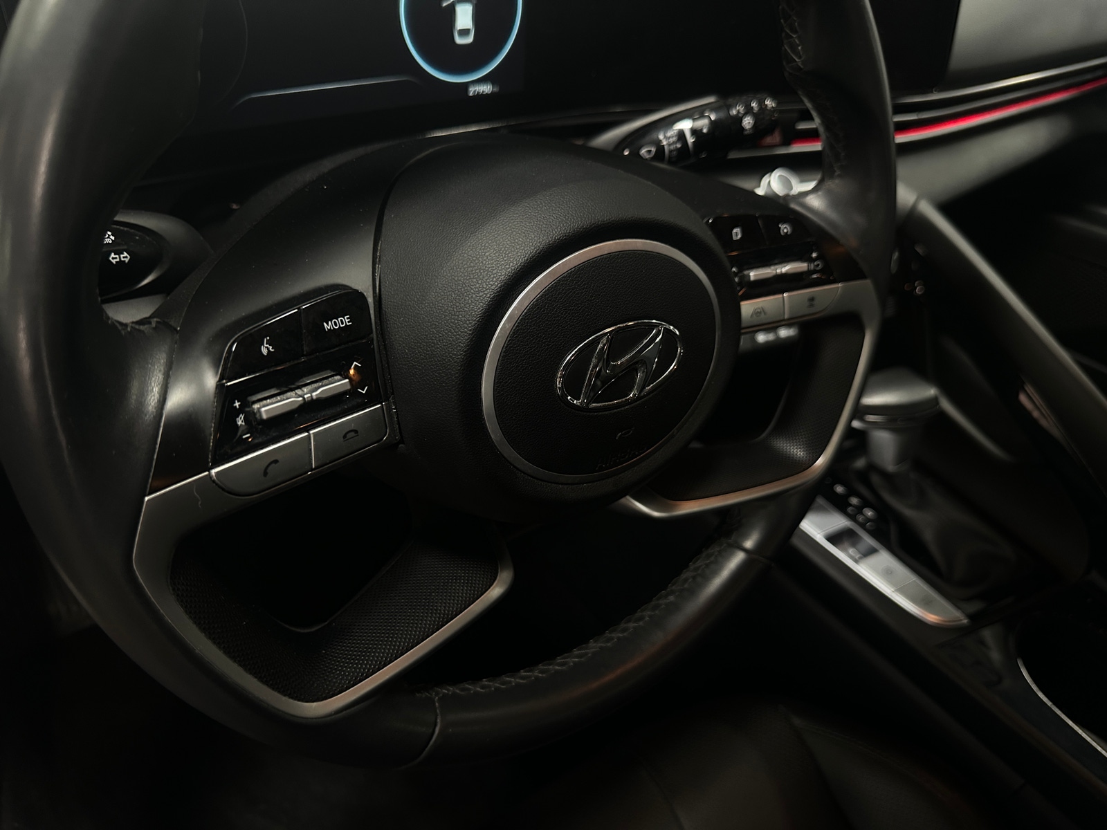Thumbnail: 2023 Hyundai Elantra - 4
