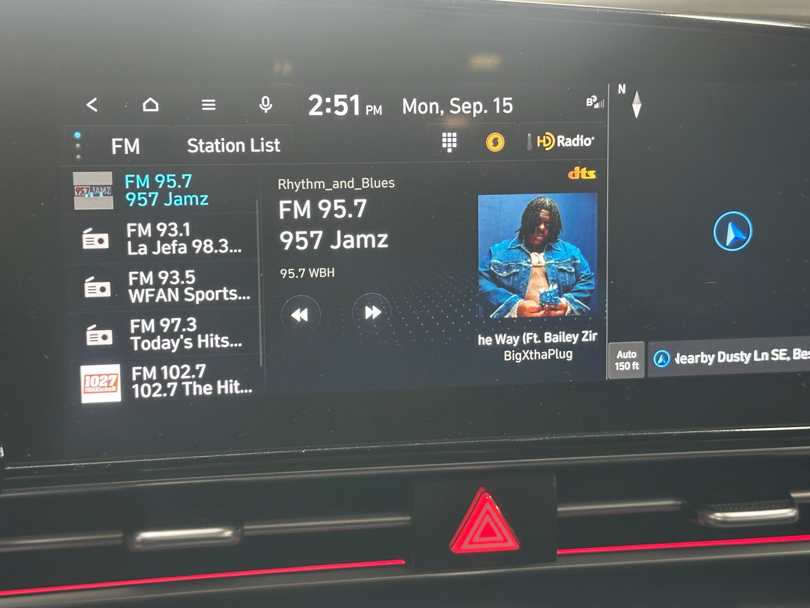 Thumbnail: 2023 Hyundai Elantra - 3