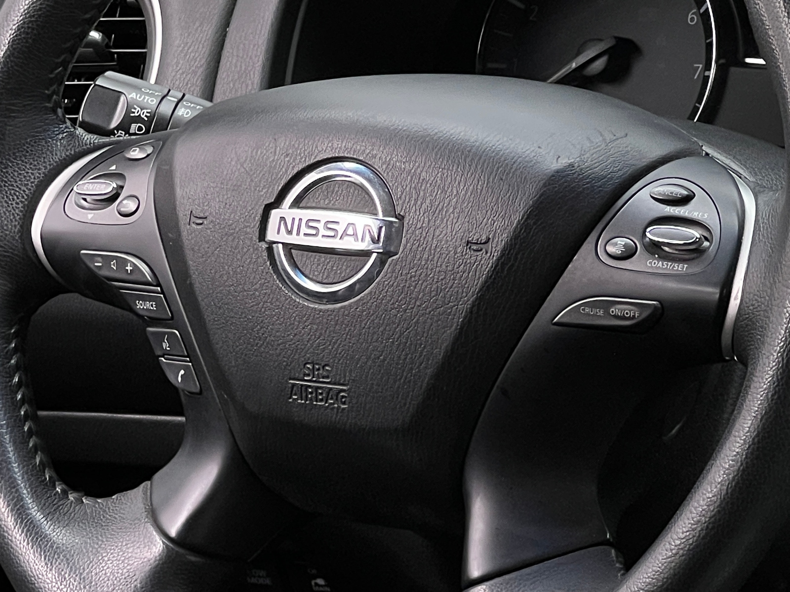 Thumbnail: 2018 Nissan Pathfinder - 4
