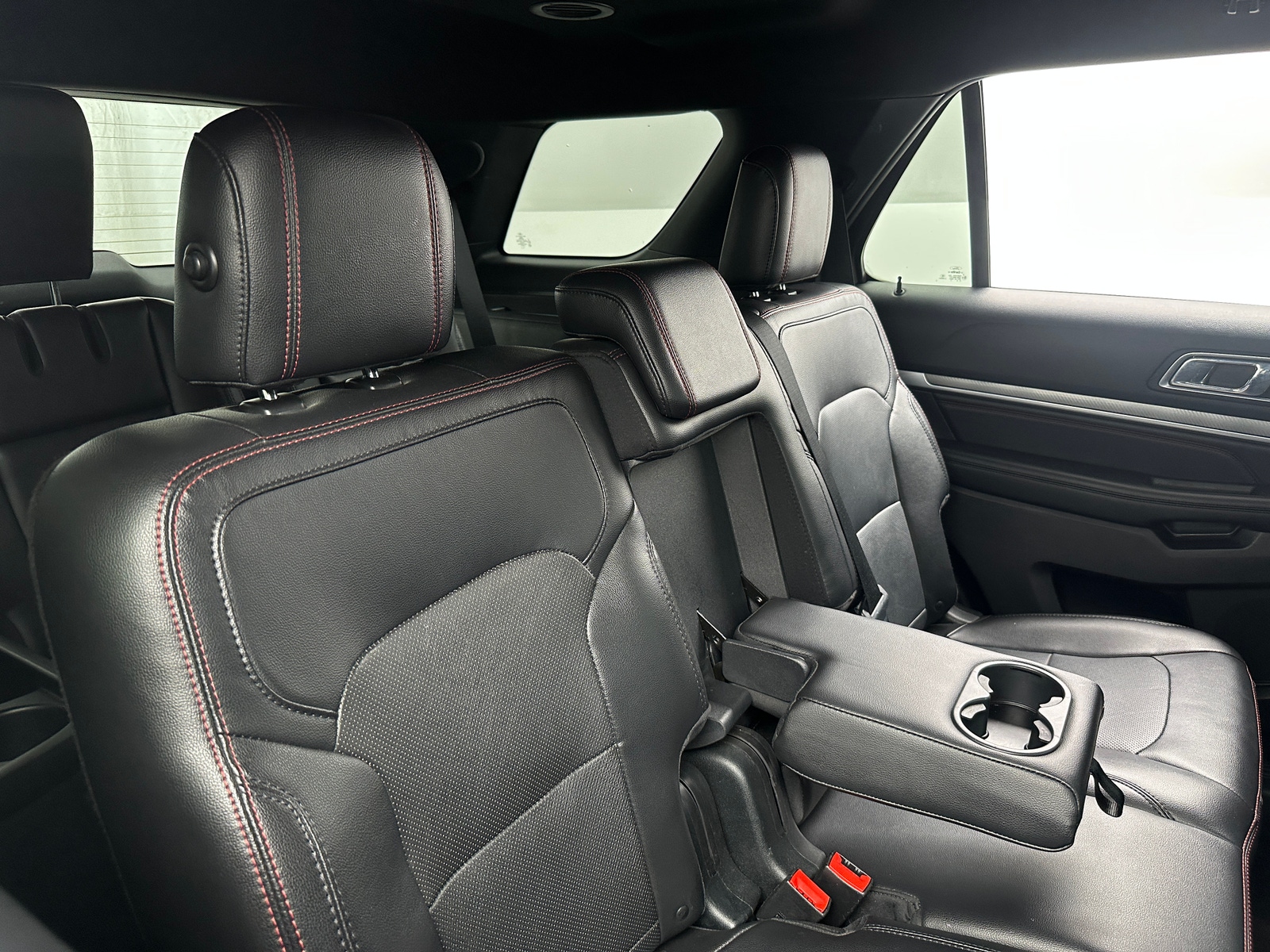 Thumbnail: 2019 Ford Explorer - 5
