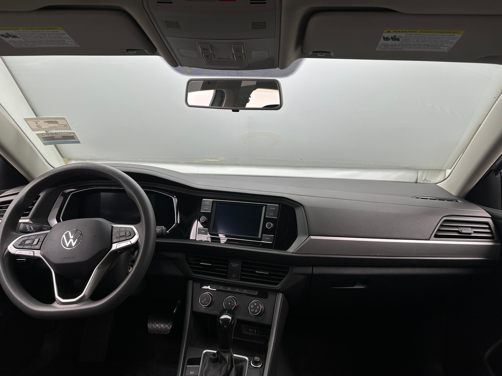 Thumbnail: 2022 Volkswagen Jetta - 3