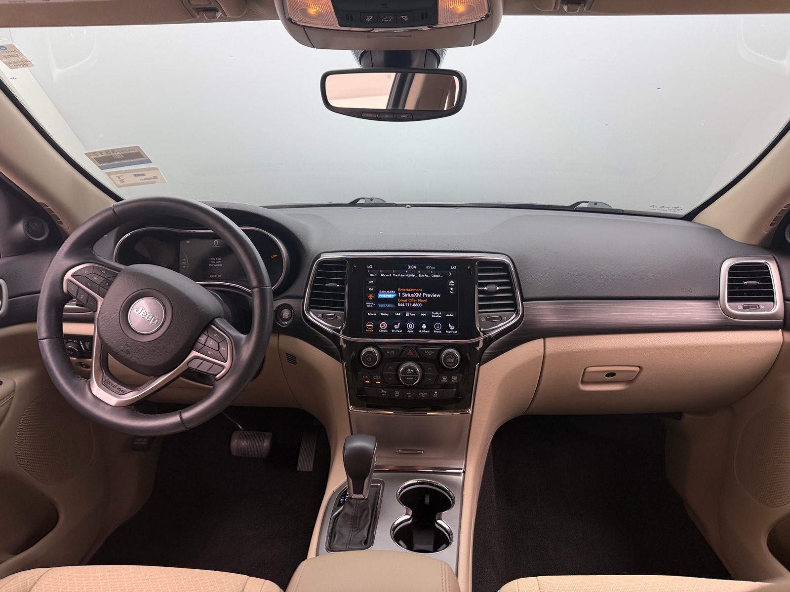 Thumbnail: 2022 Jeep Grand Cherokee - 3