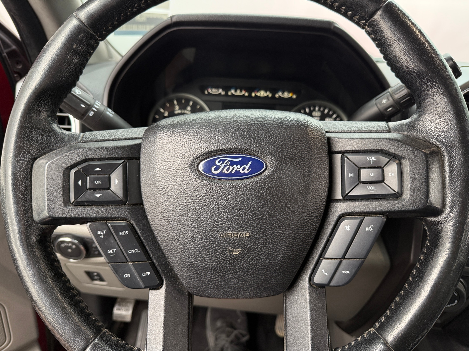 Thumbnail: 2017 Ford Econoline - 5